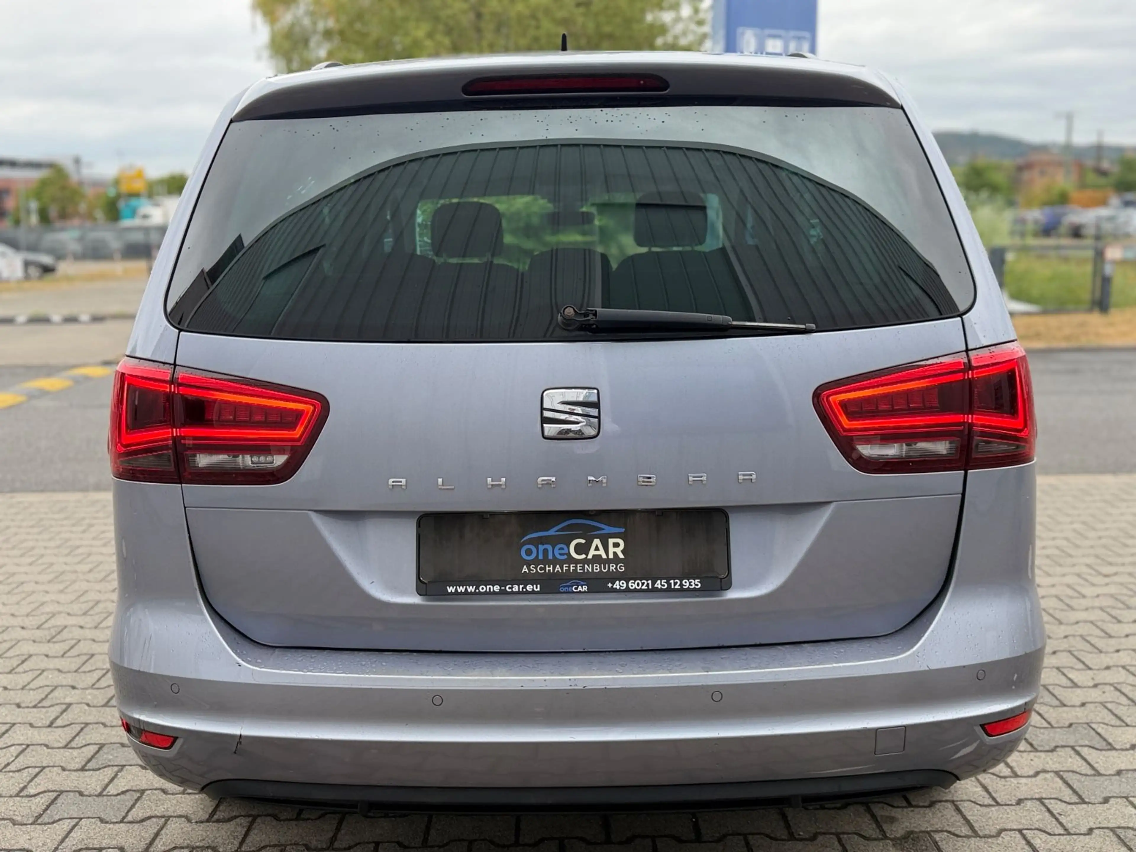 SEAT Alhambra Style 7 Sitzer AHK Spur-Assis 2xS-Tür — photo 11