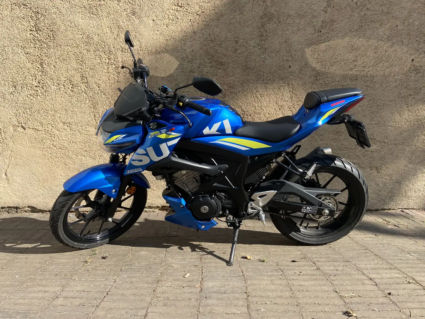 Suzuki GSX-S 125 Blauw - 2