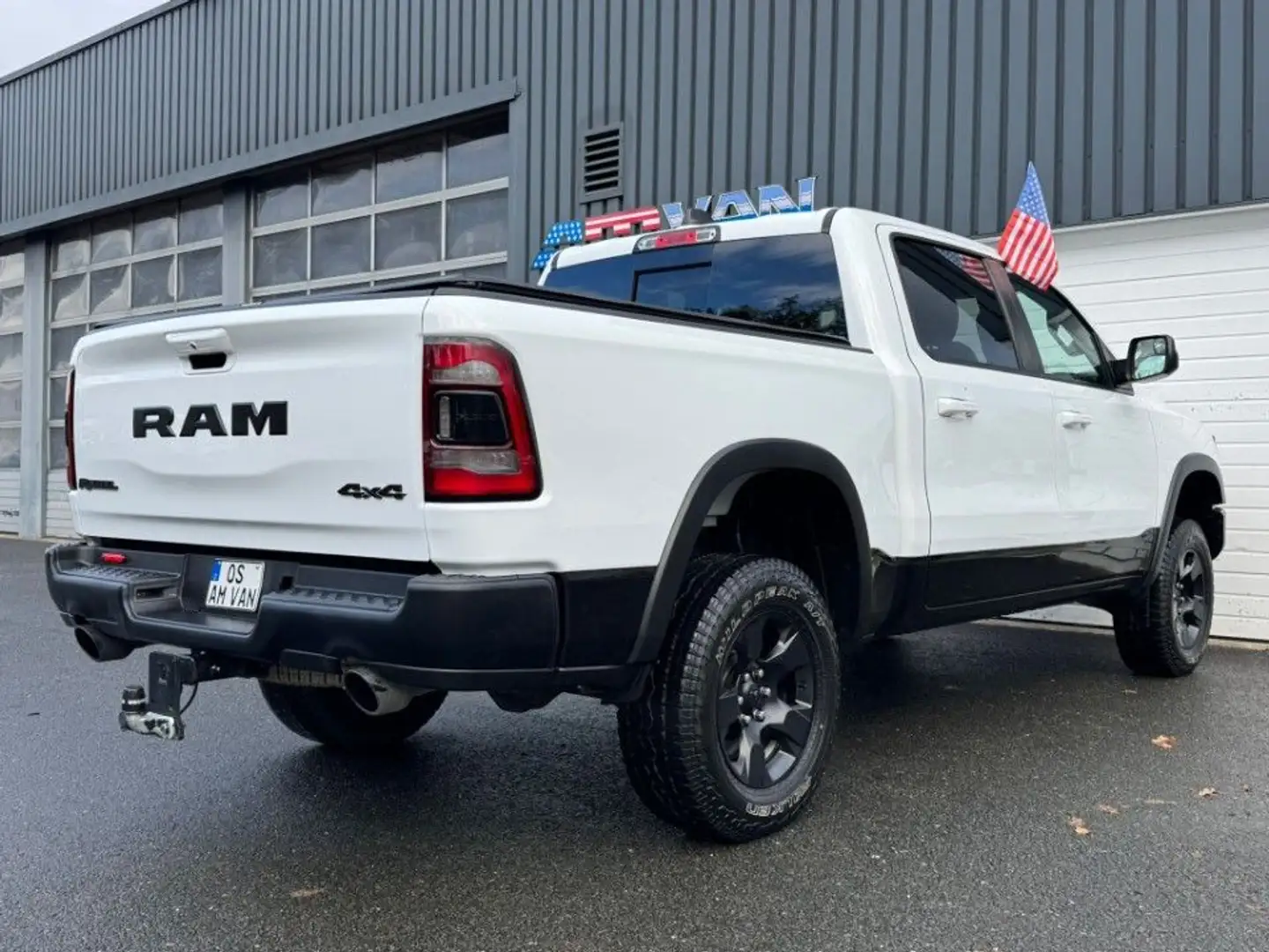 Dodge RAM GEN5 Rebel CrewCab HEMI 4x4 74 TKM Mwst. Weiß - 2
