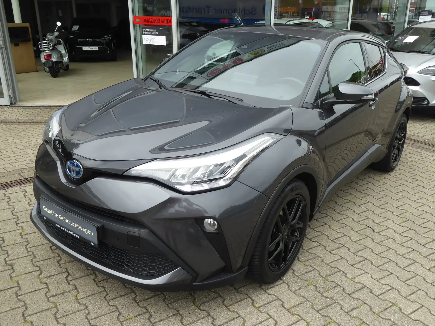 Toyota C-HR Hybrid Team D Gris - 1