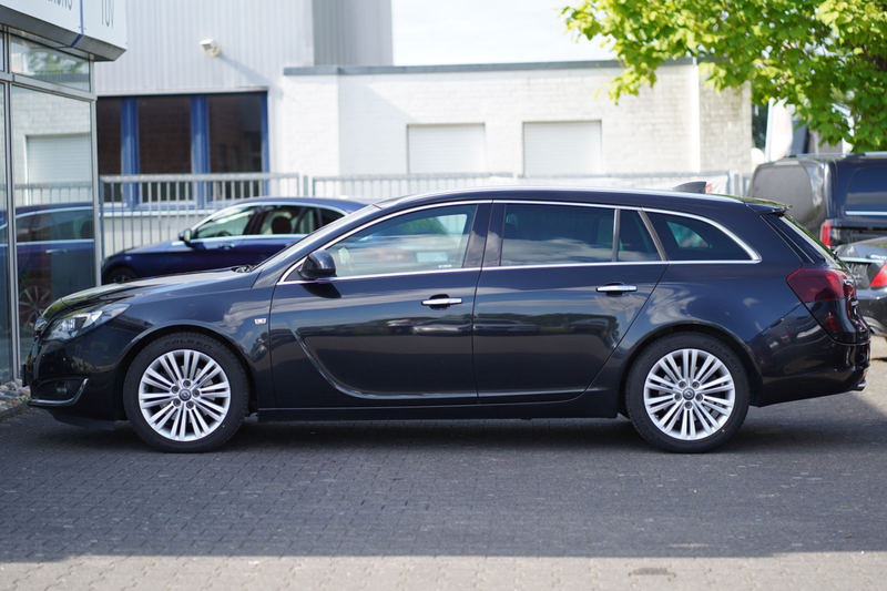 Opel Insignia Sports Tourer Innovation Spurhalt. ACC — photo 2