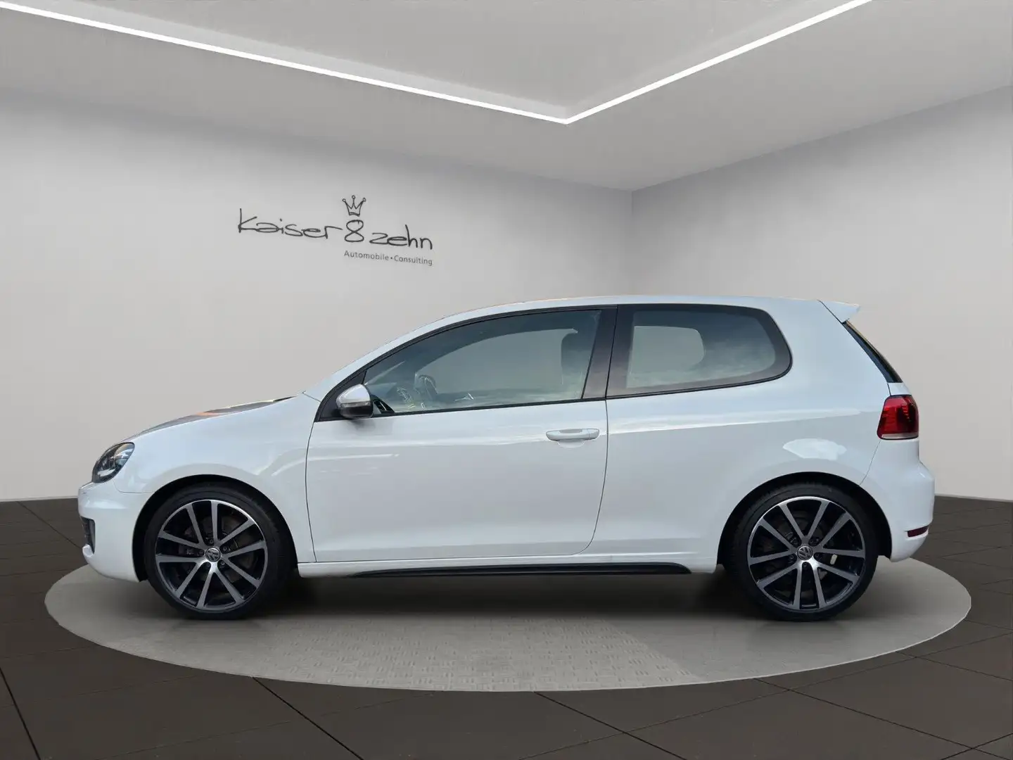 Volkswagen Golf VI GTD 2.0 TDI *1. Hand*PDC* Blanc - 2