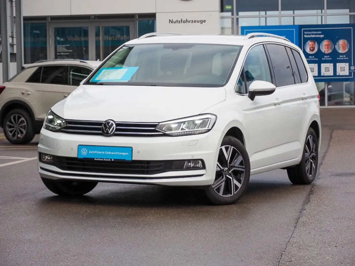 Volkswagen Touran 1.5 TSI Highline NAVI, ALU, PDC, SH LED Weiß - 2