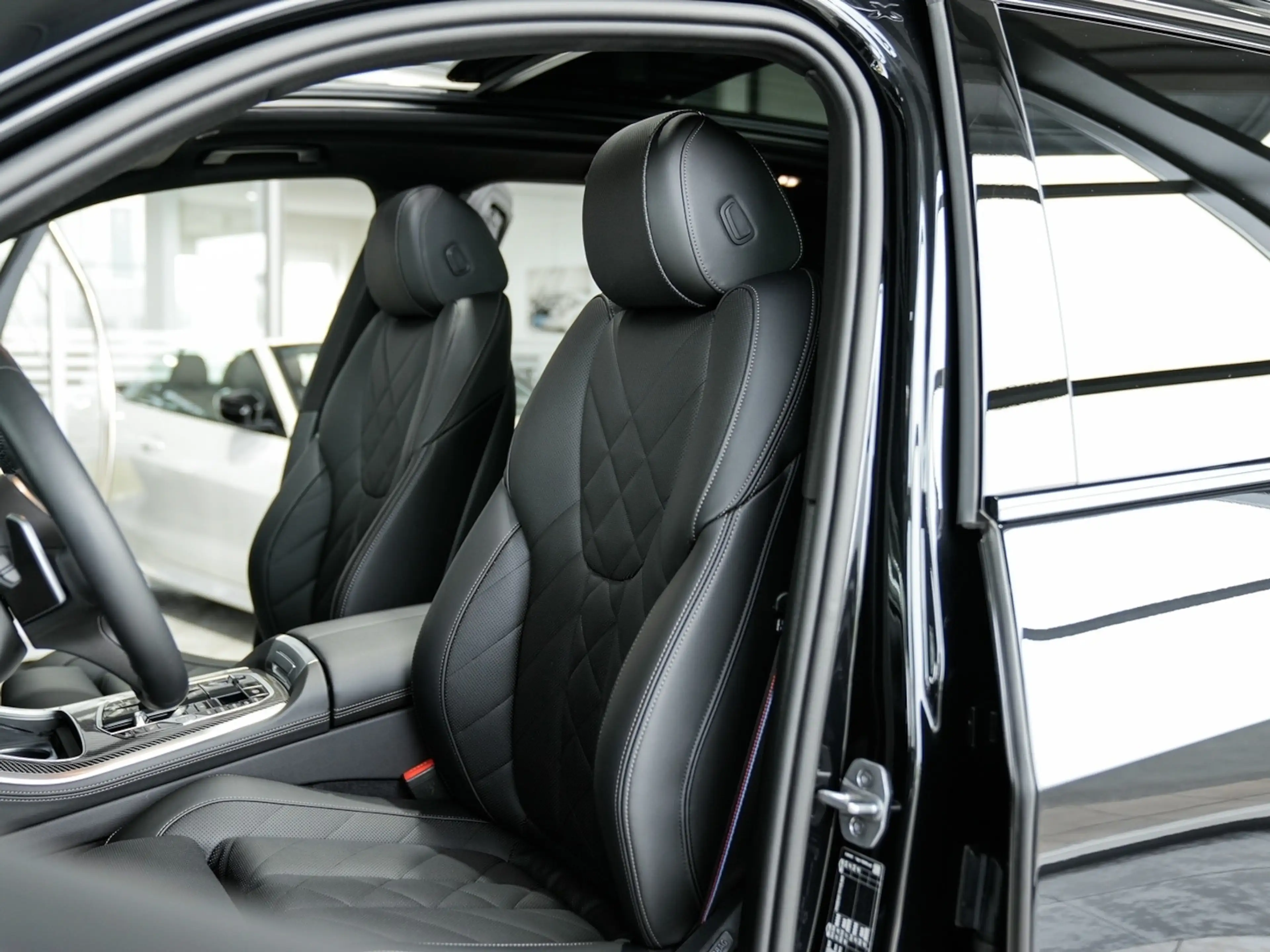 BMW X5 40xd M SPORT PRO 7.Sitz 22LM Luftf. CARBON — photo 4