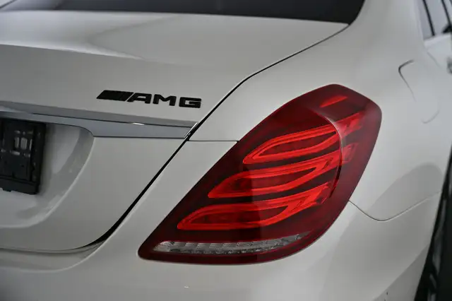 Mercedes-Benz S-Class view 15