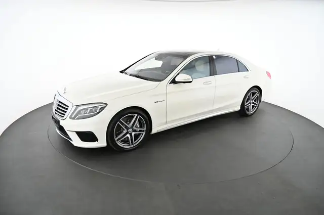 Mercedes-Benz S-Class view 3