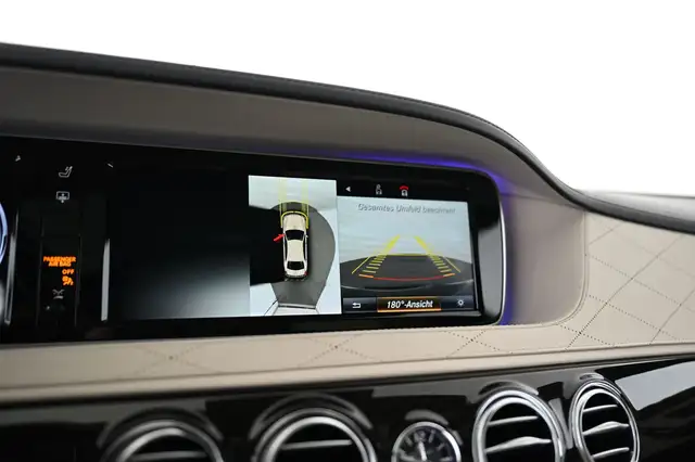 Mercedes-Benz S-Class view 23