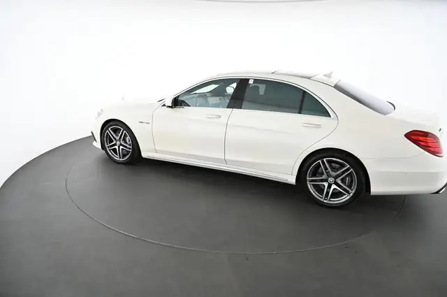 Mercedes-Benz S-Class view 7
