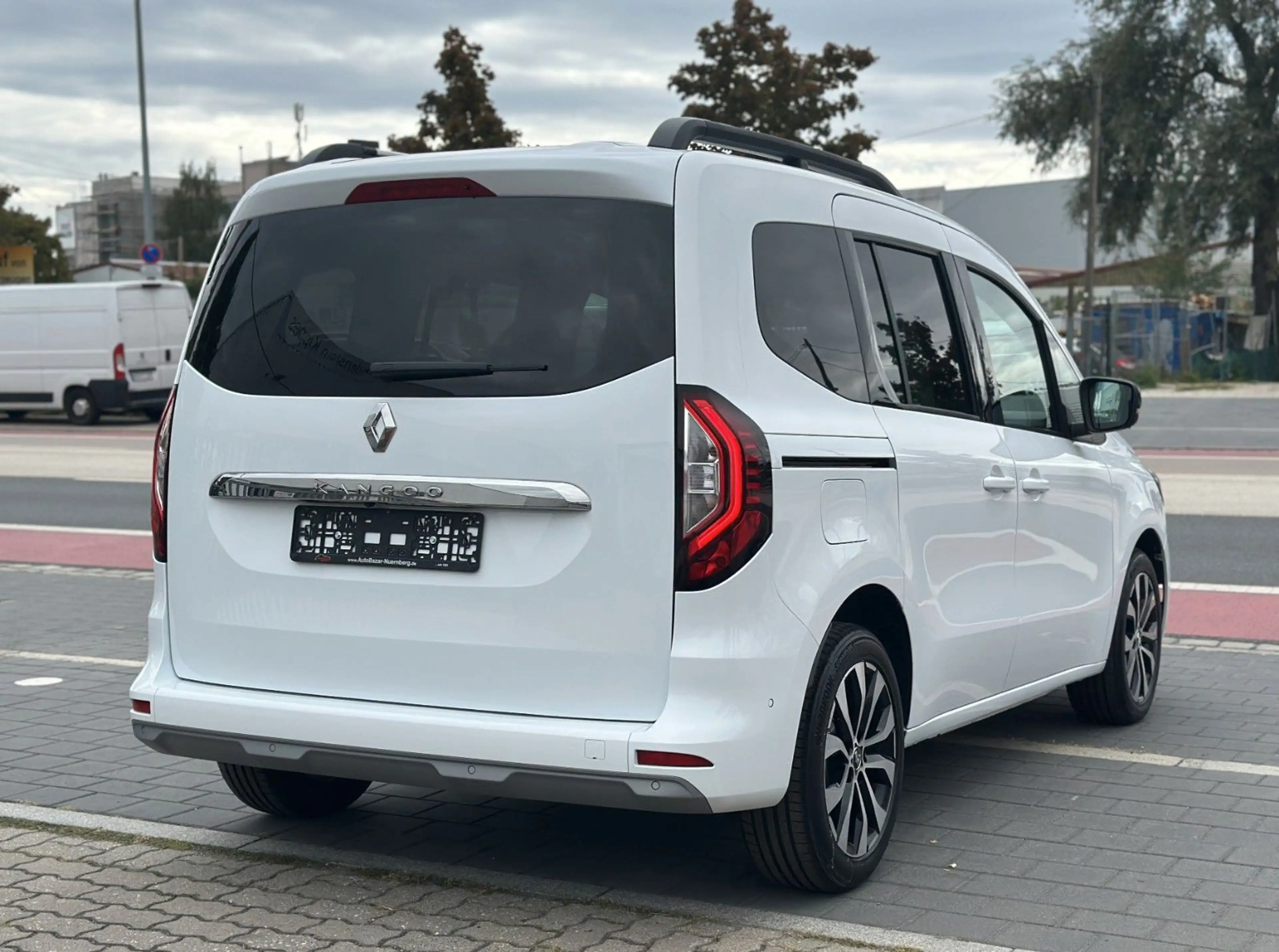 Renault Kangoo III Intens / 1. Hand / MwSt. / 5 Sitze — photo 5