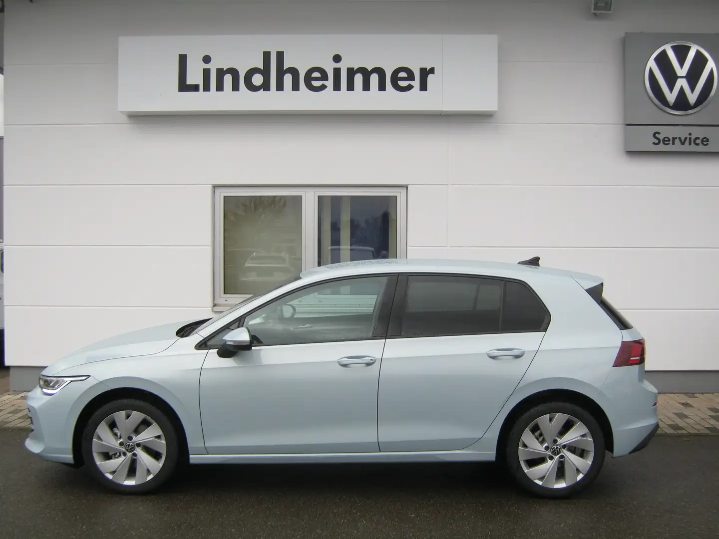 Volkswagen Golf 1.5 eTSI 85 kW Goal  DSG/Kamera/Keyless/Sitzh. Blau - 1