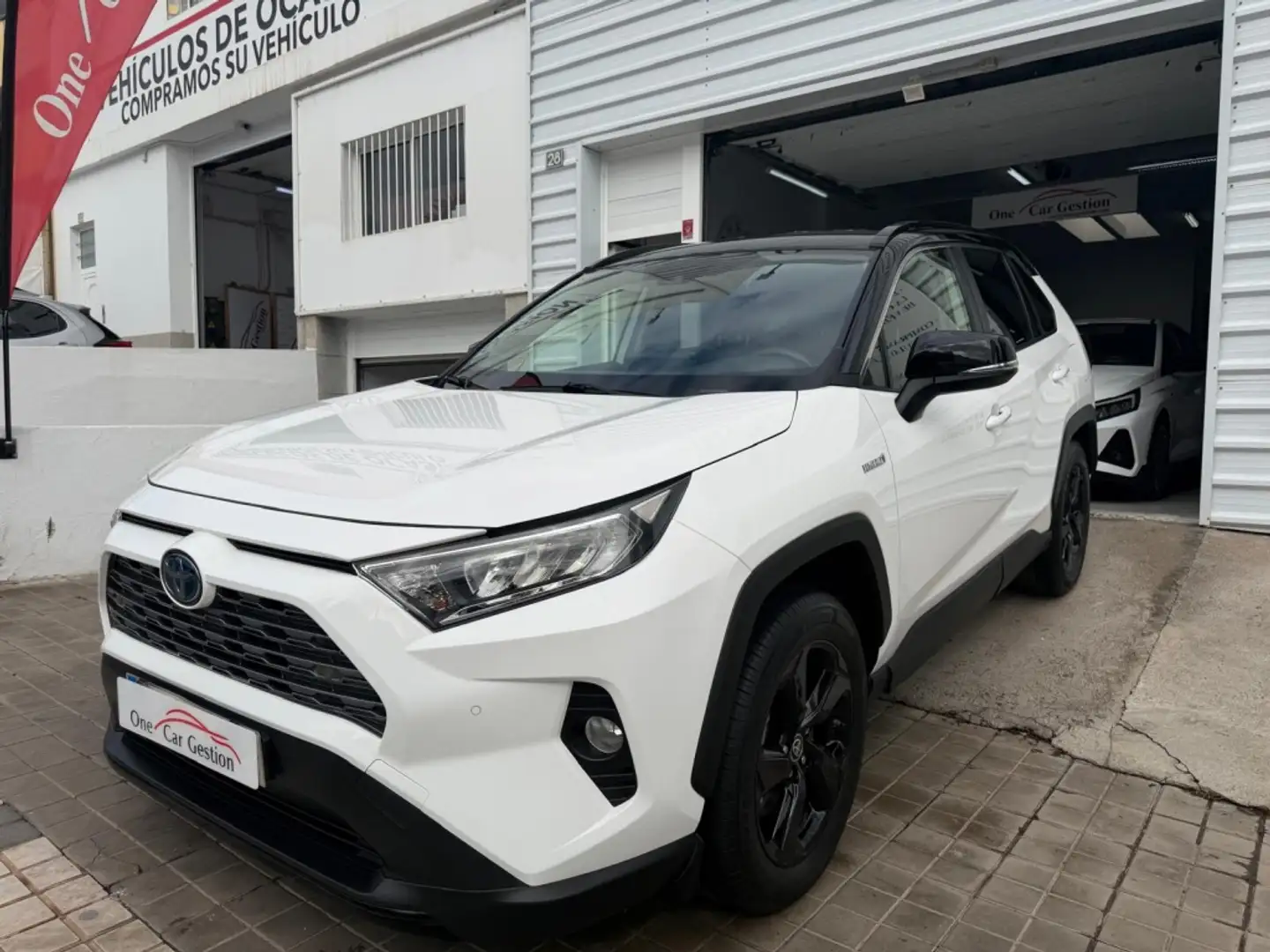Toyota RAV4 2.5 hybrid 4WD Advance Blanco - 1