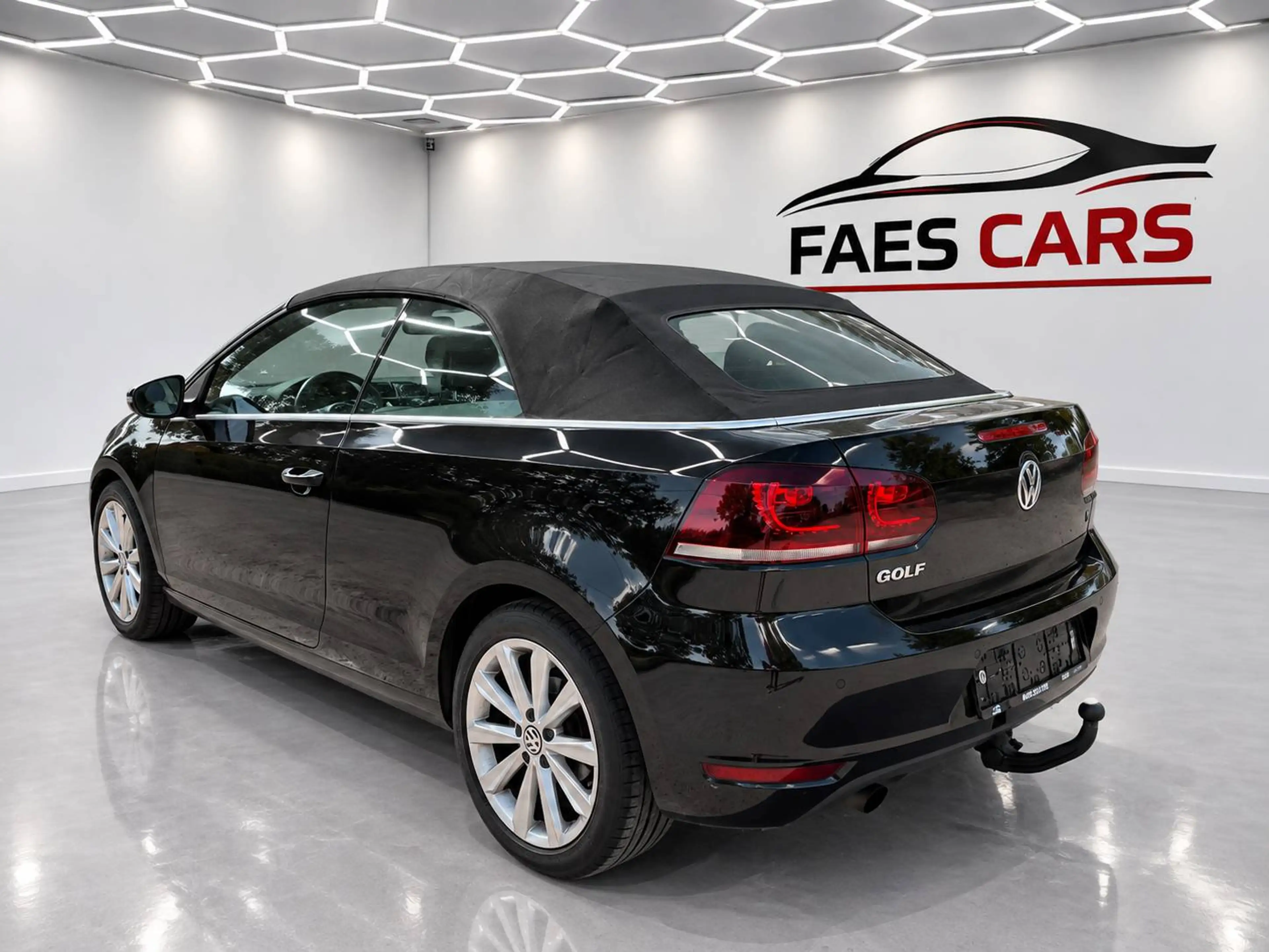 Volkswagen Golf Cabriolet Golf Cabriolet 1.2 TSI Karmann — photo 8