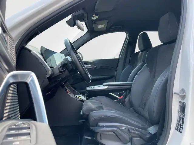 BMW X1 view 13