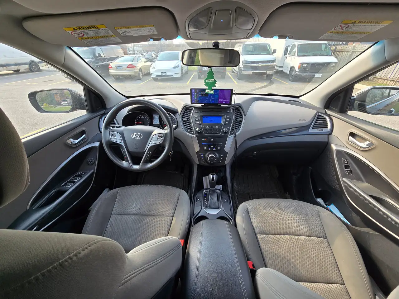 Hyundai SANTA FE снимка Hyundai SANTA FE