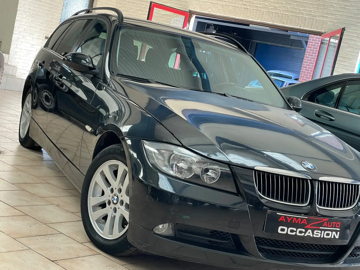 BMW 318 D BREAK *** PRET A IMMATRICULER *** Noir - 2