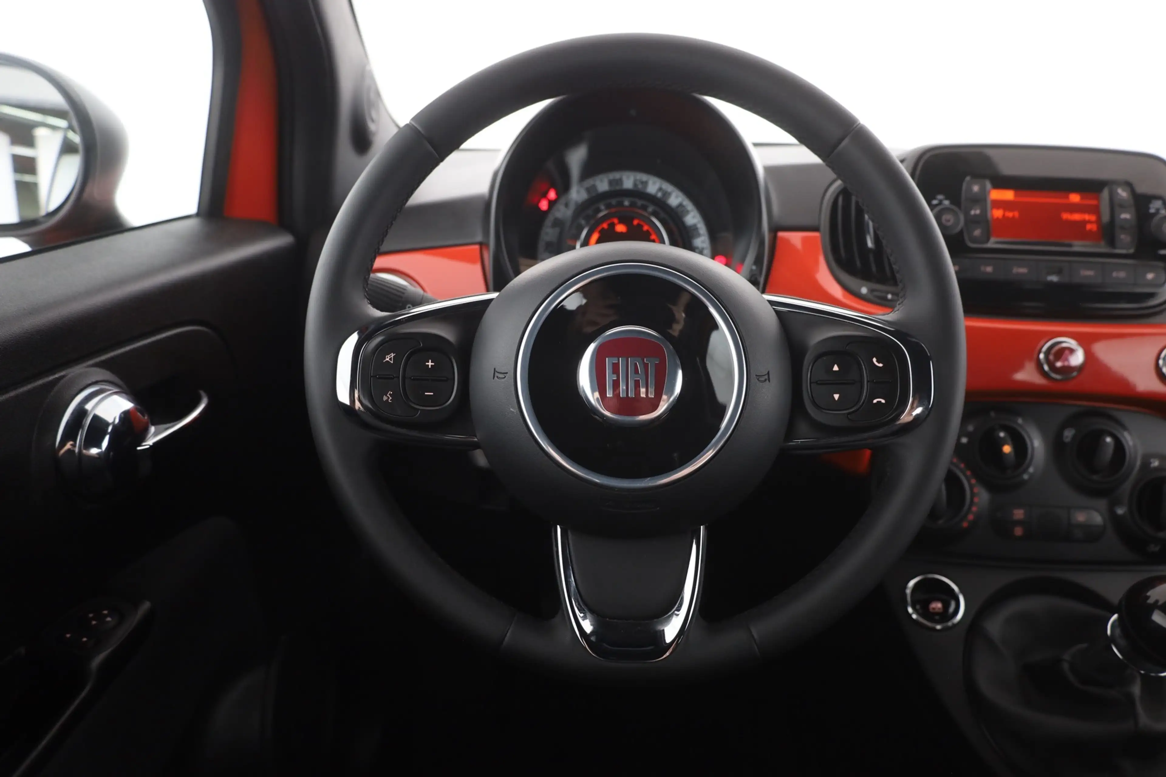 Fiat 500 1.0 M-Hybrid DAB Klima USB 1.Hand Isofix — photo 14