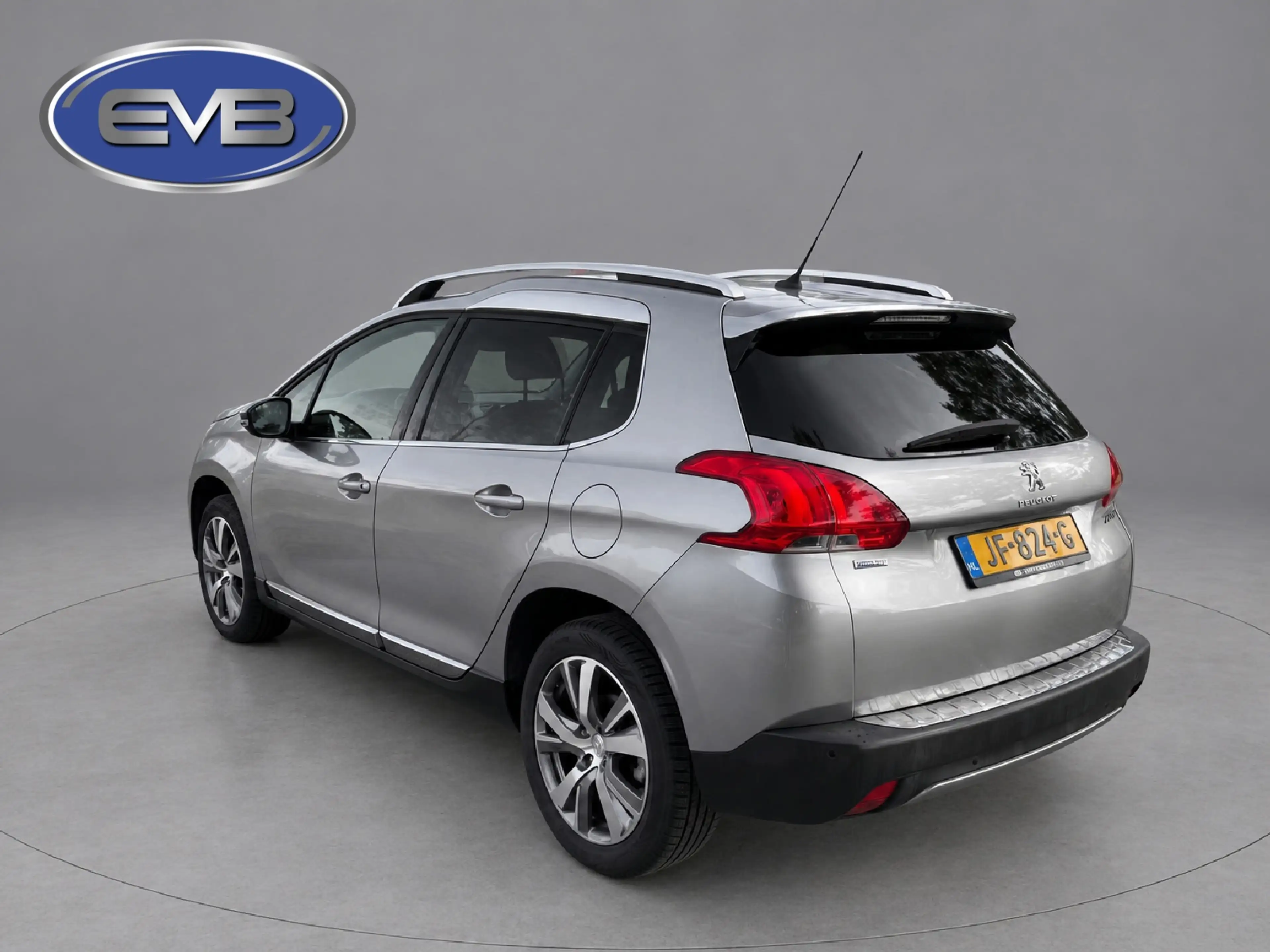 Peugeot 2008 1.2 PureTech Féline, afneembare trekhaak, panorama — photo 26