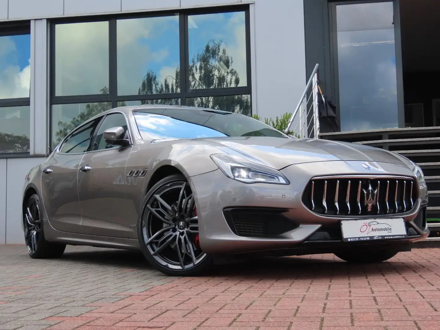 Maserati Quattroporte 3.0 V6 S GranSport  Q4    25.541 km Grigio - 2