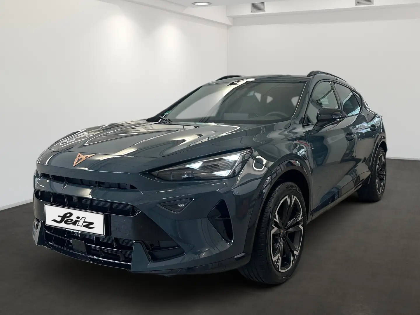 CUPRA Formentor 1.5 TSI e-Hybrid *SENNHEISER*PANO*NAVI* Blau - 2