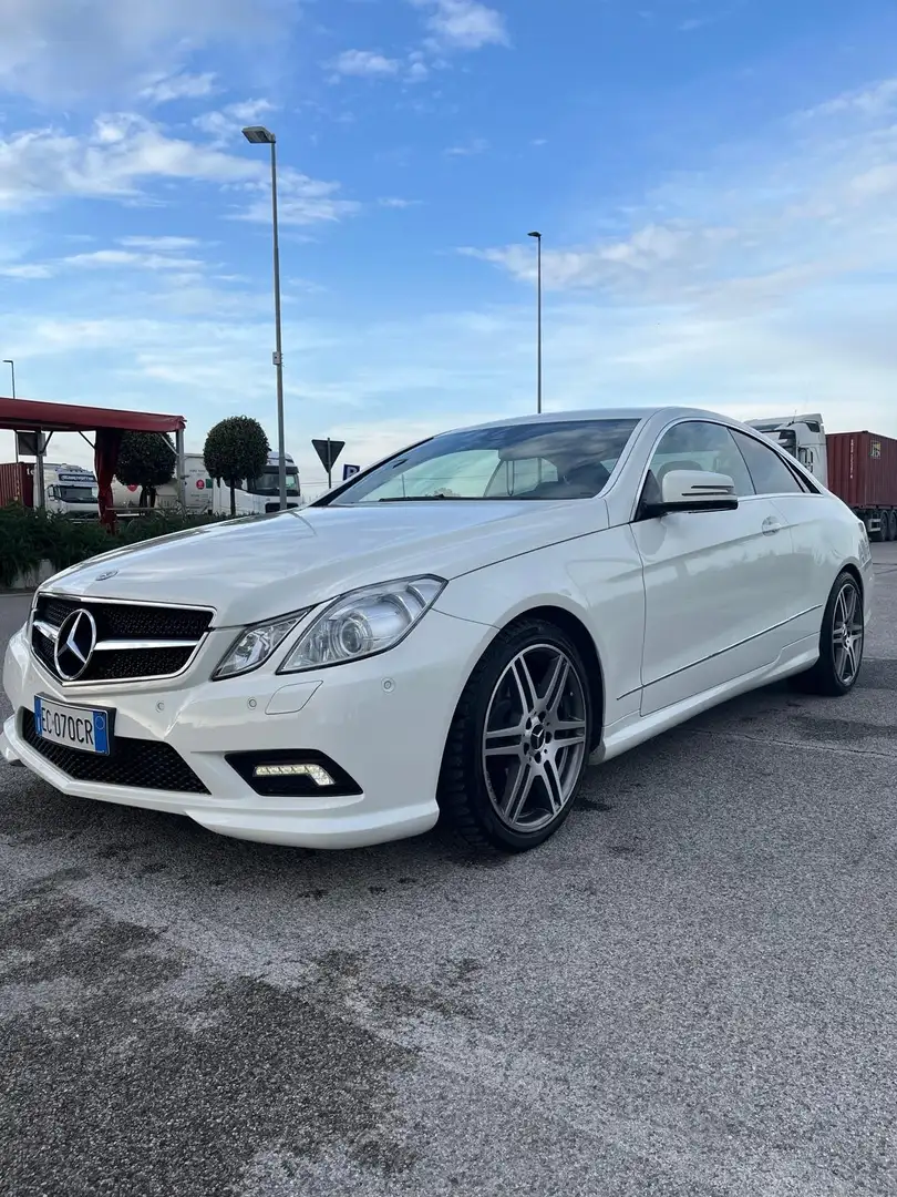 Mercedes-Benz E 250 Coupe cdi be Executive - 2