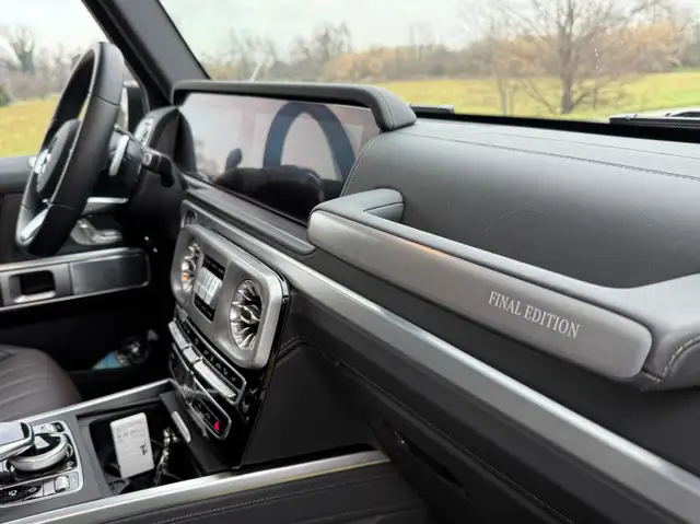 Mercedes-Benz G 500 view 7