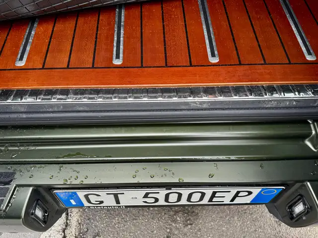 Mercedes-Benz G 500 view 15