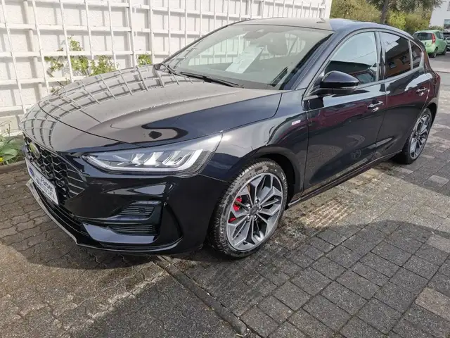 Ford Focus ST Line X