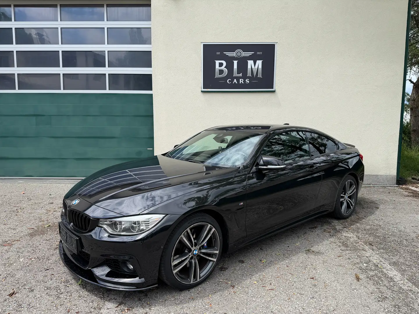 BMW 435 435d xDrive M Sport H&K, Adaptiv, ACC, Keyless, Schwarz - 2