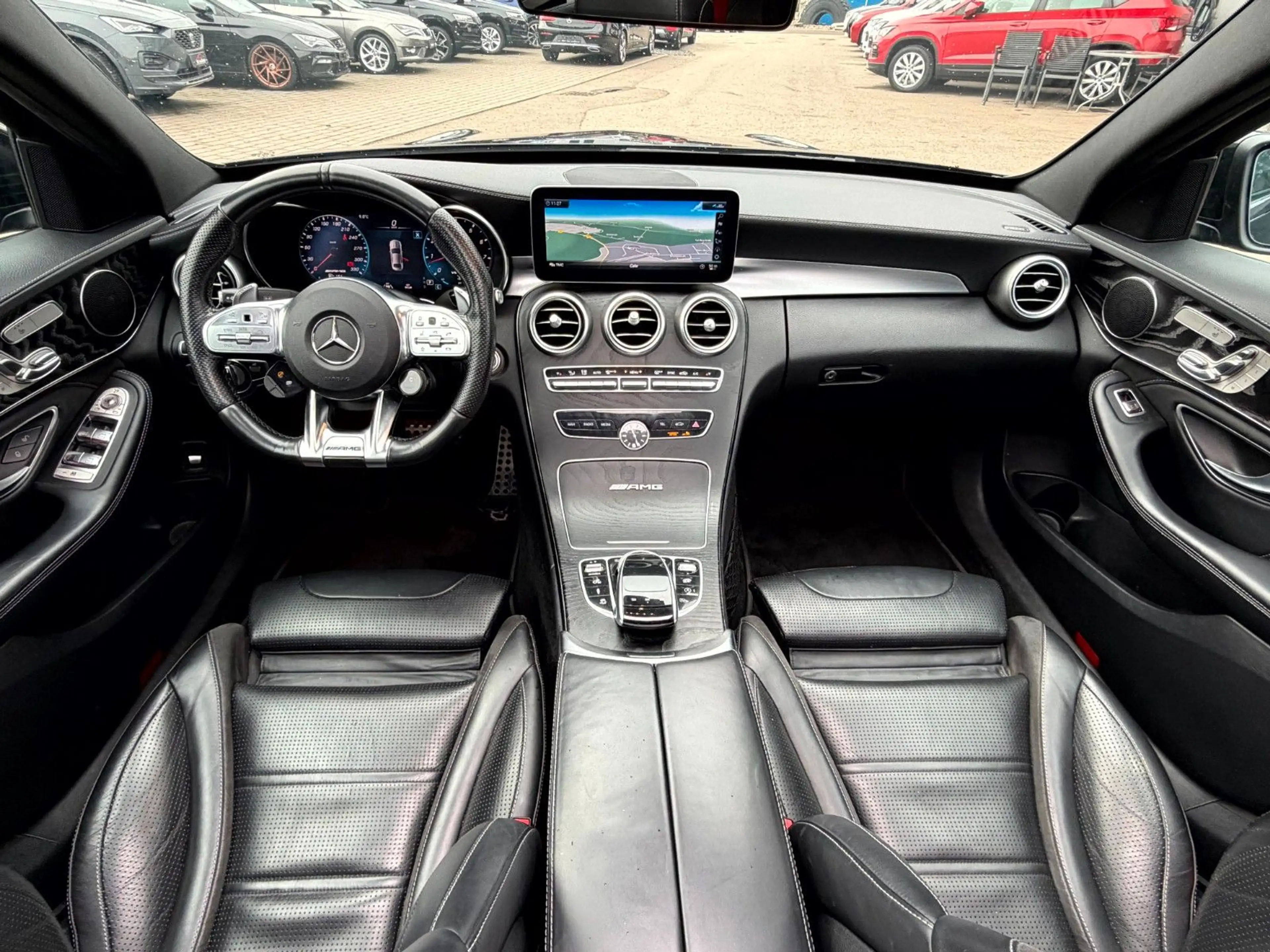 Mercedes-Benz C 63 AMG Limo Sportabgas_Pano_Keyles_Comand_LED — photo 15