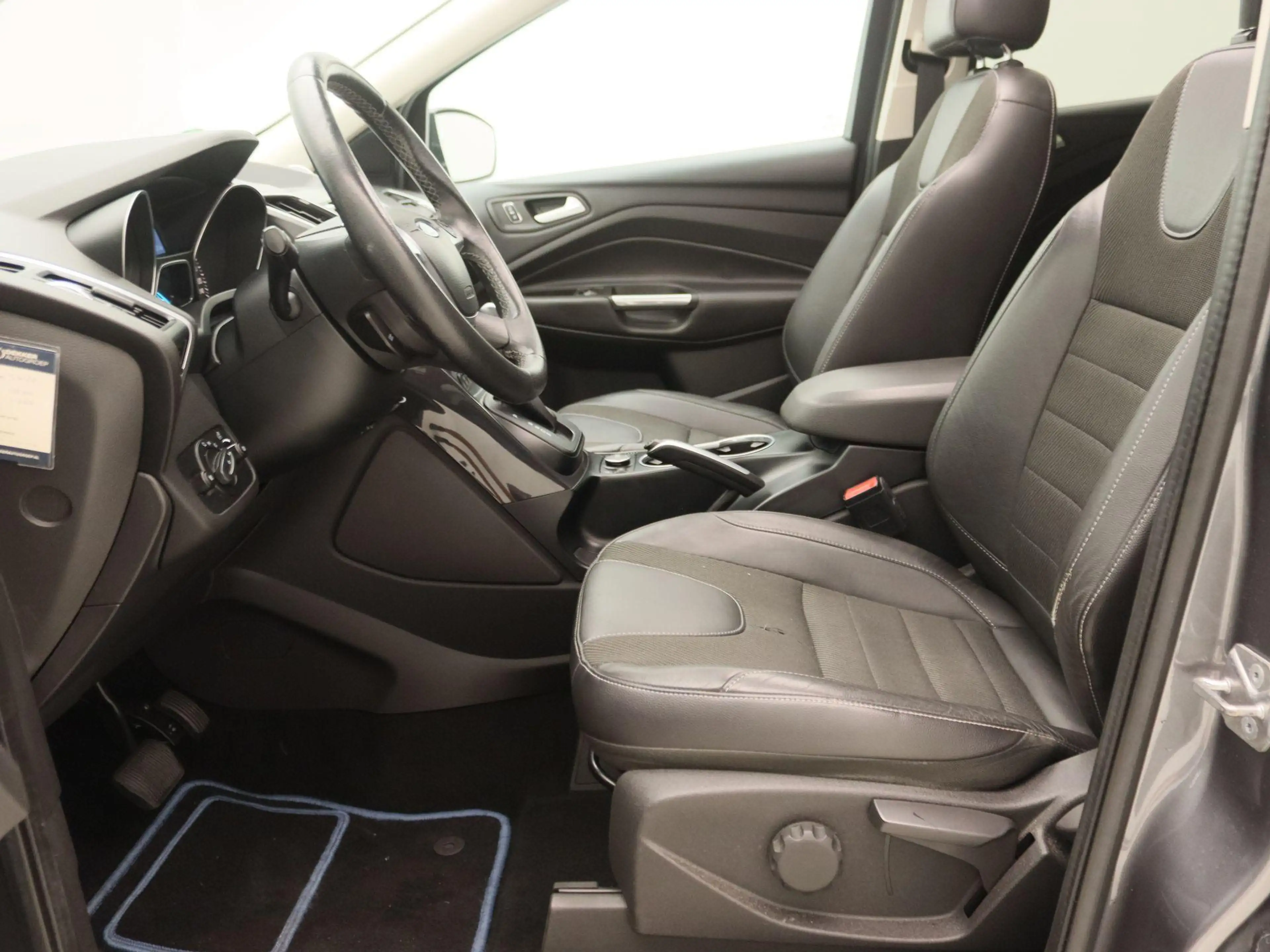 Ford Kuga 1.6 Titanium Plus 4WD | Panoramadak | Camera | Tre — photo 13