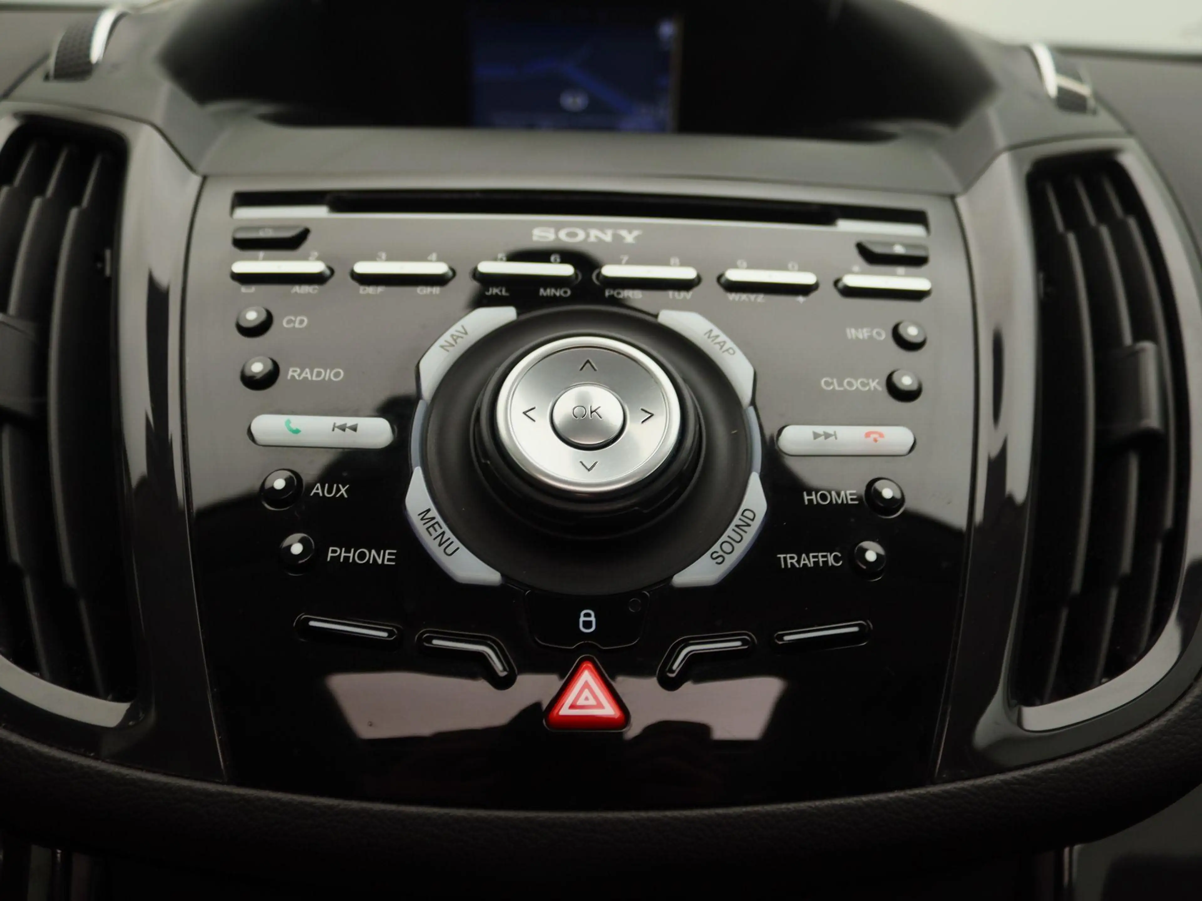 Ford Kuga 1.6 Titanium Plus 4WD | Panoramadak | Camera | Tre — photo 10