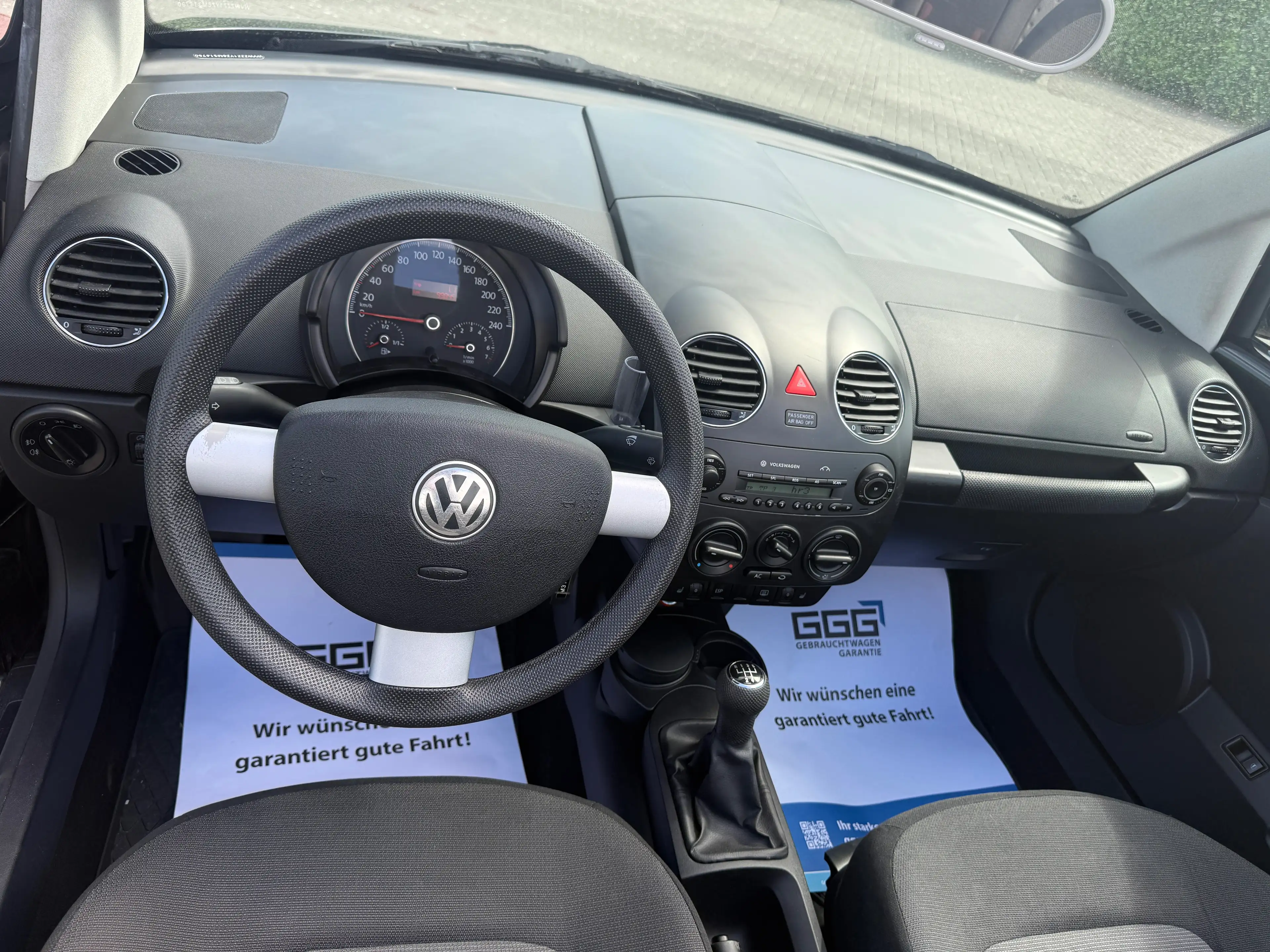 Volkswagen New Beetle 1.6 Cabrio Klima S/H 1 Hand — photo 8