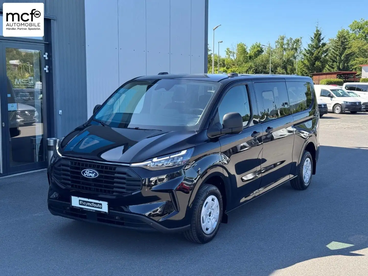 Ford Transit Custom 320 L2 Trend *AHK*Kamera*8Sitzer Чёрный - 1