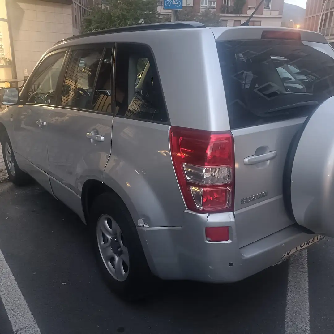 Suzuki Grand Vitara SUZUKI GRAND VITARA 2009 BENZINA/GPL - TRATTABILE Argento - 1