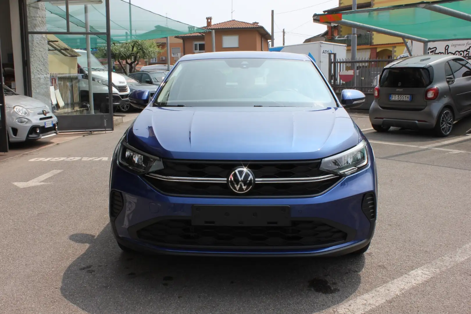 Volkswagen Taigo 1.0 TSI 95 CV PARK PILOT SENSORI ANT/POST SEDILI R Bleu - 2
