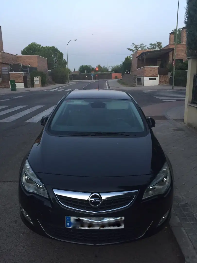Opel Astra Cosmo. 17 pulgadas. - 1