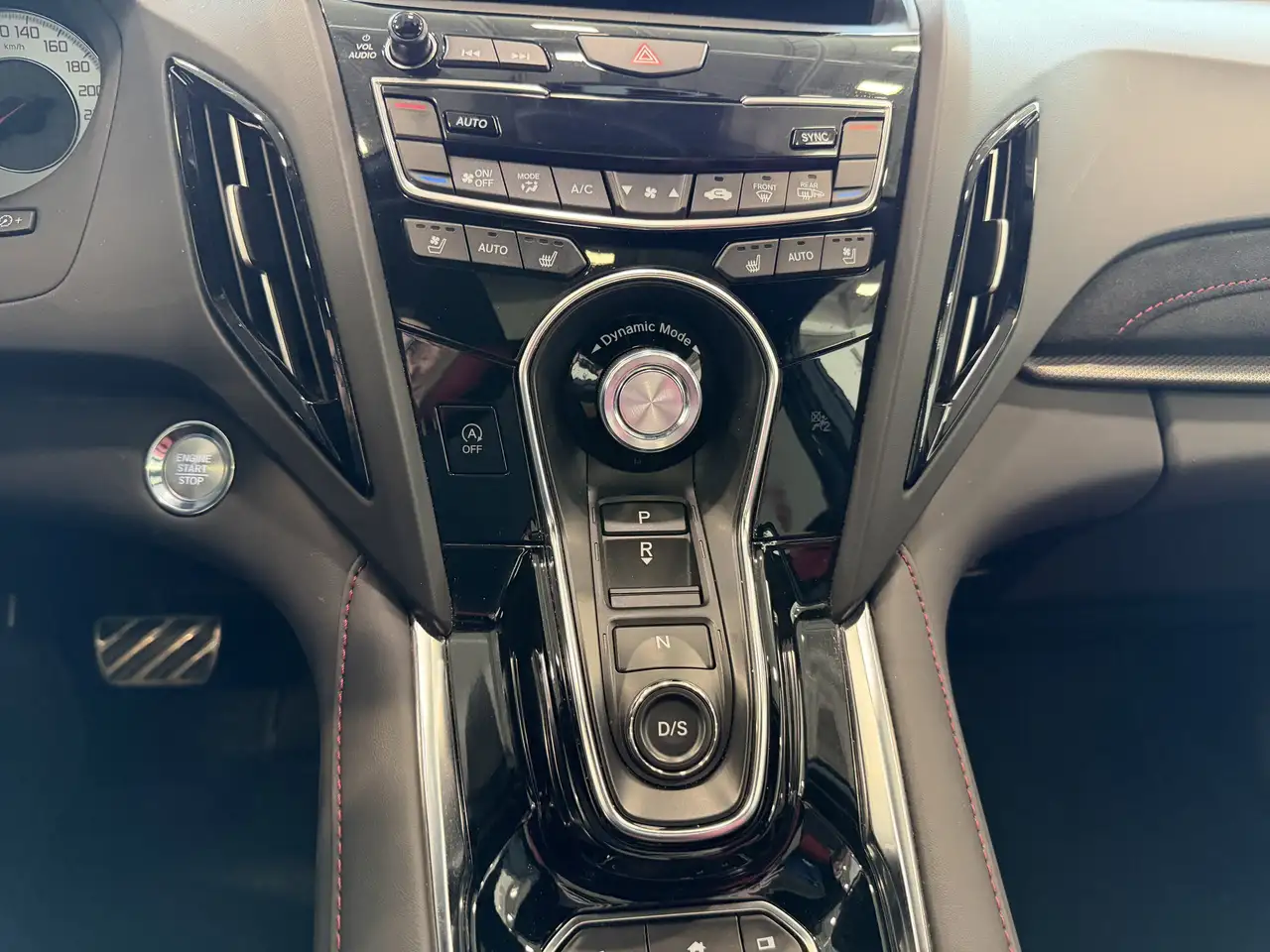 Acura RDX снимка Acura RDX