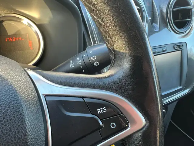Dacia Sandero view 13