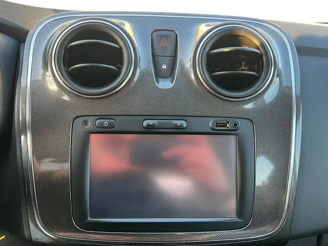 Dacia Sandero view 15