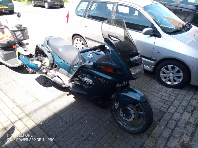 Honda ST 1300 Pan-European - foto 5