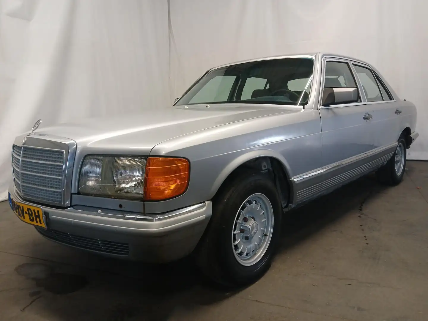 Mercedes-Benz S 500 SE - Airco - Schade siva - 2