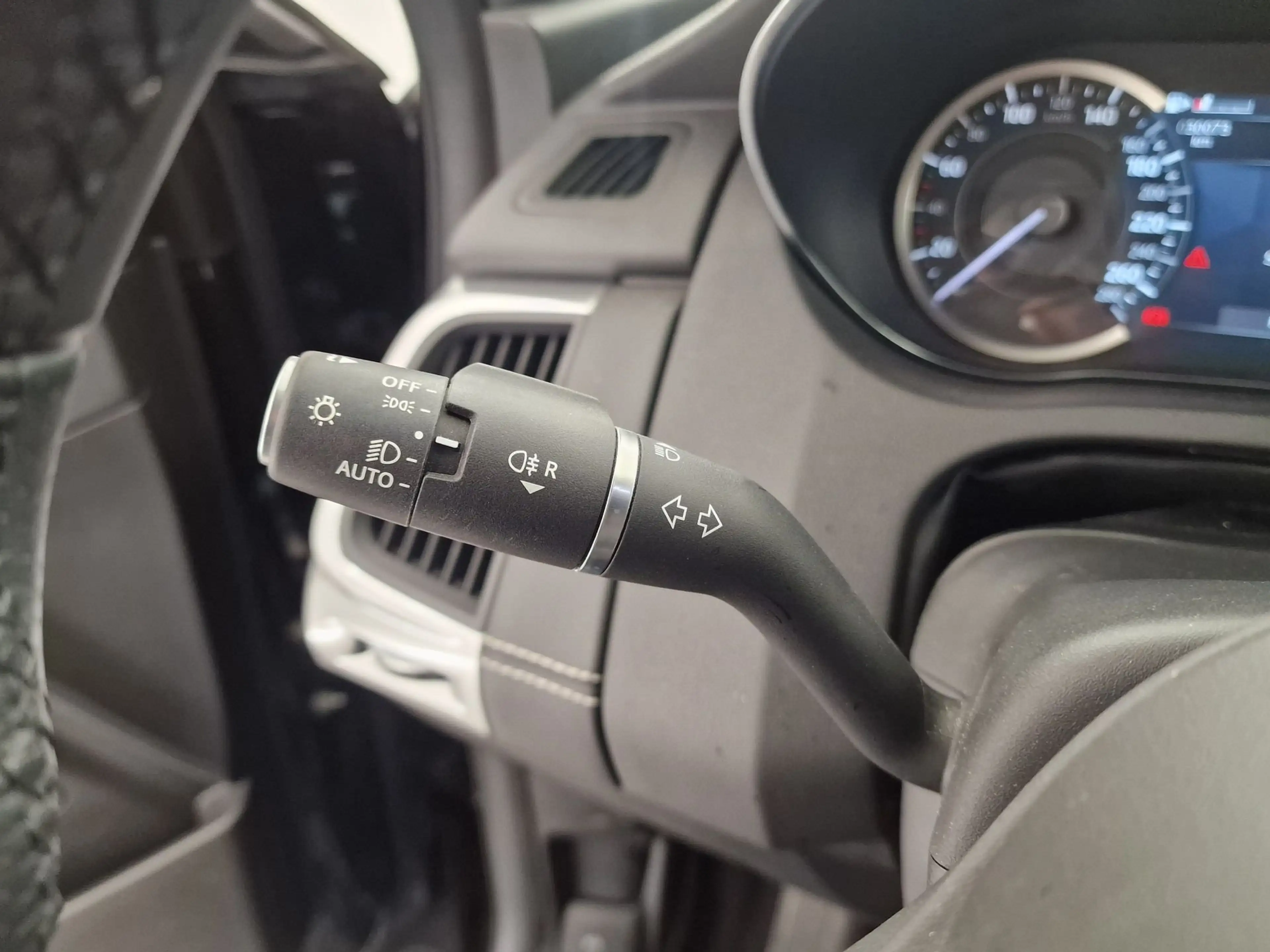 Jaguar E-Pace P300 PLUG-IN HYBRID AUTOMAAT +TAL VAN OPTIES-30000KM!!!! — photo 13