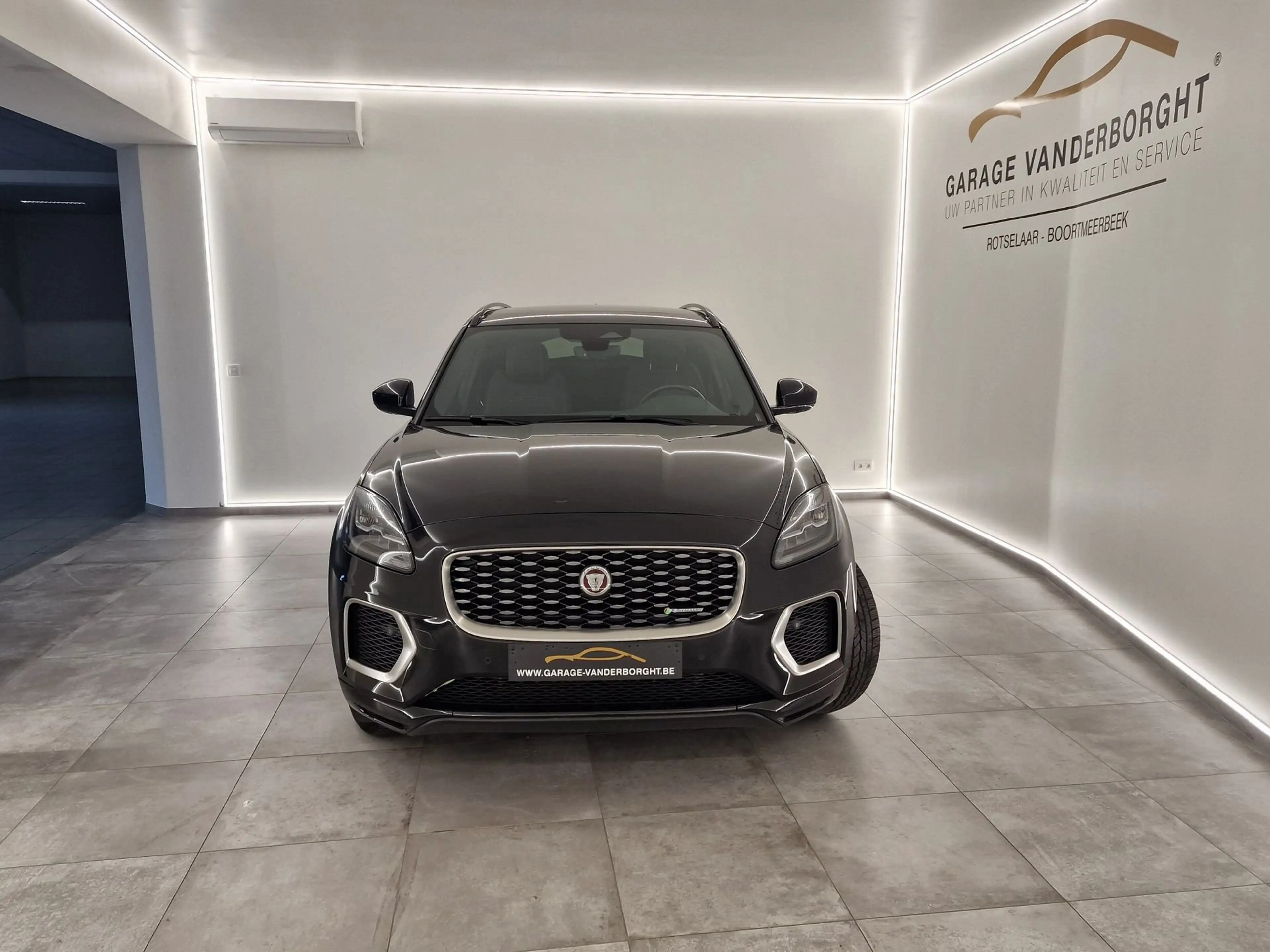Jaguar E-Pace P300 PLUG-IN HYBRID AUTOMAAT +TAL VAN OPTIES-30000KM!!!! — photo 2