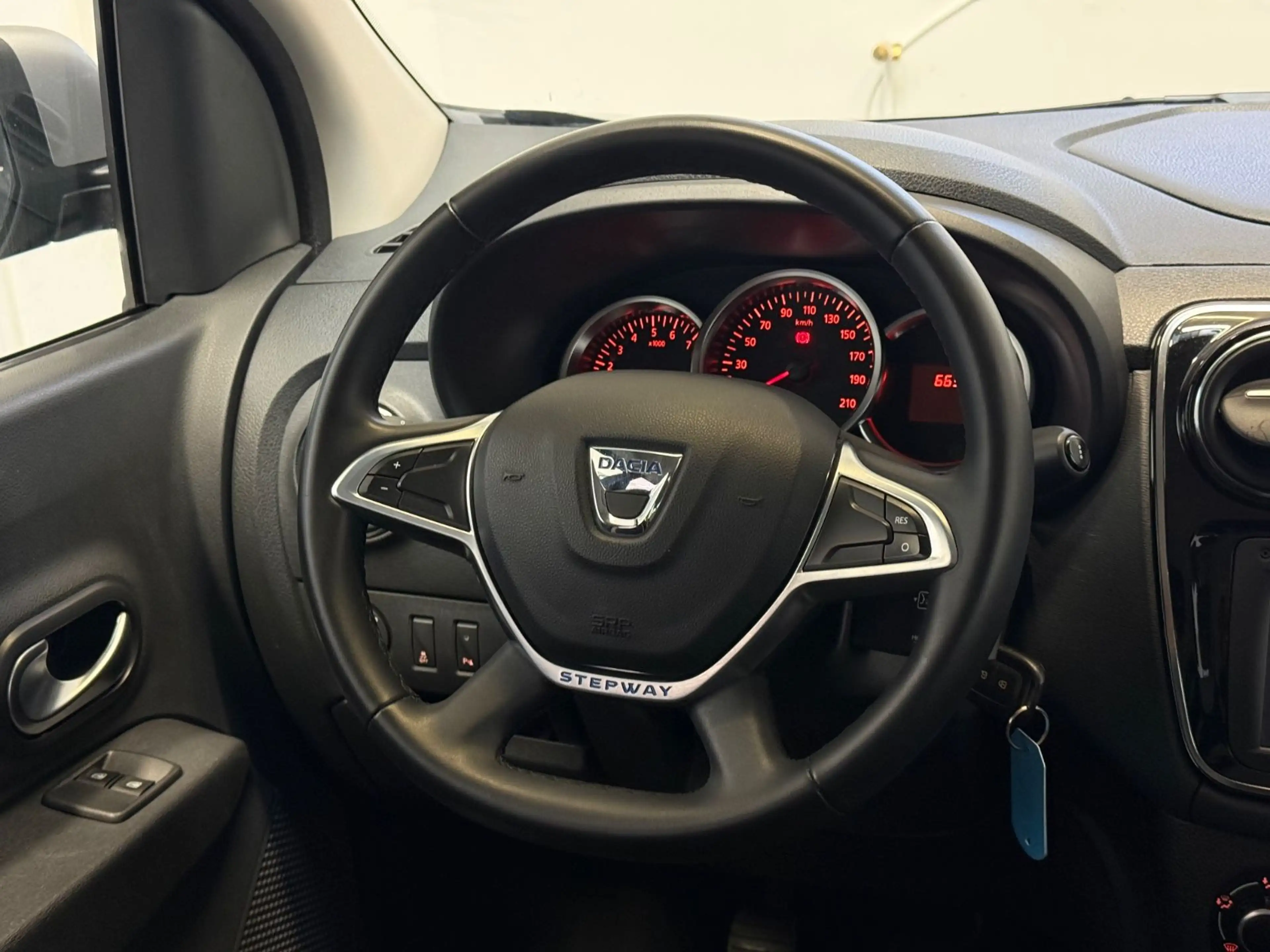 Dacia Lodgy Stepway/Nur 66 tkm/Navi/Tempomat — photo 11