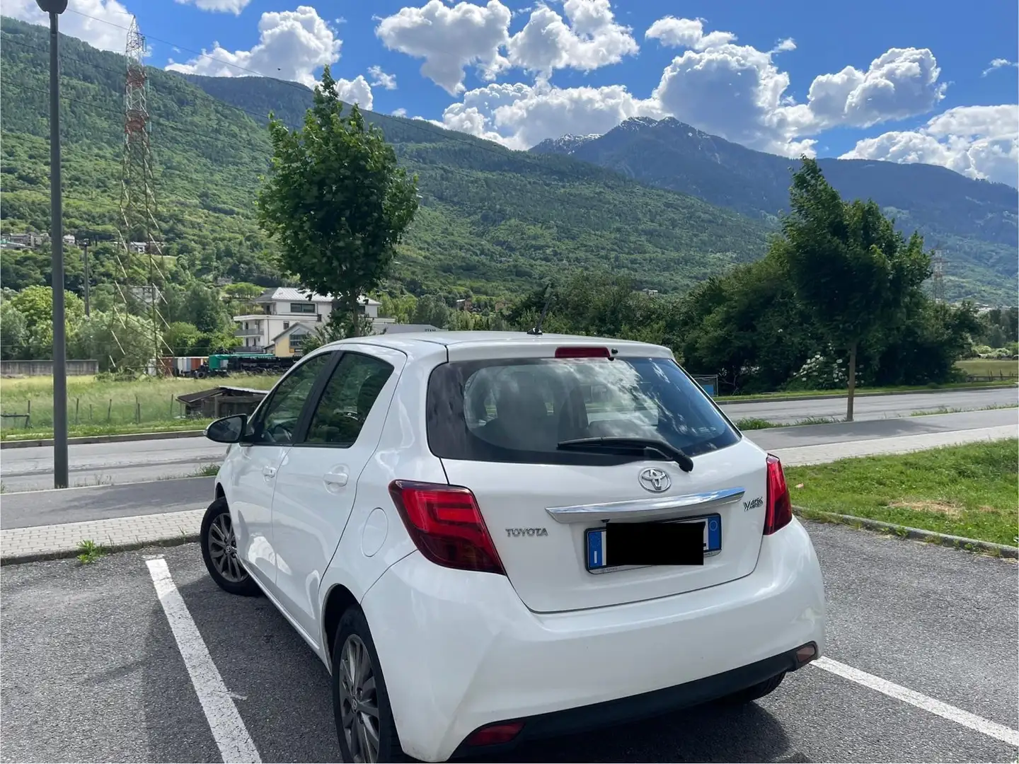 Toyota Yaris Yaris III 20155p 1.3 Active my16 Bianco - 2