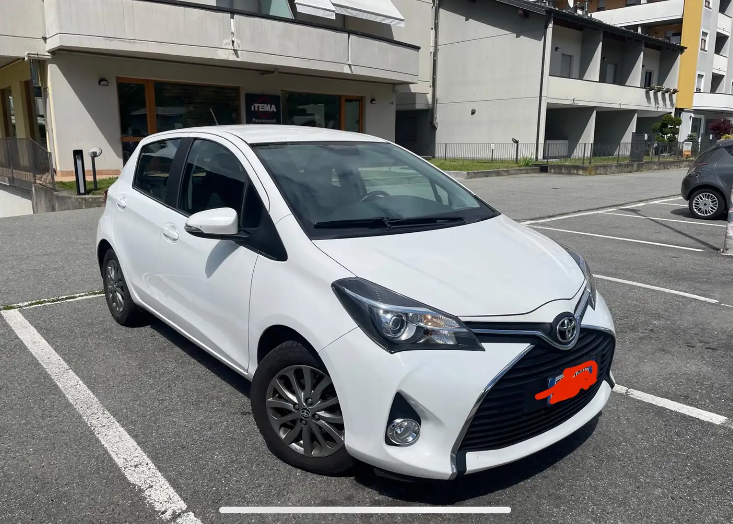 Toyota Yaris Yaris III 20155p 1.3 Active my16 Bianco - 1