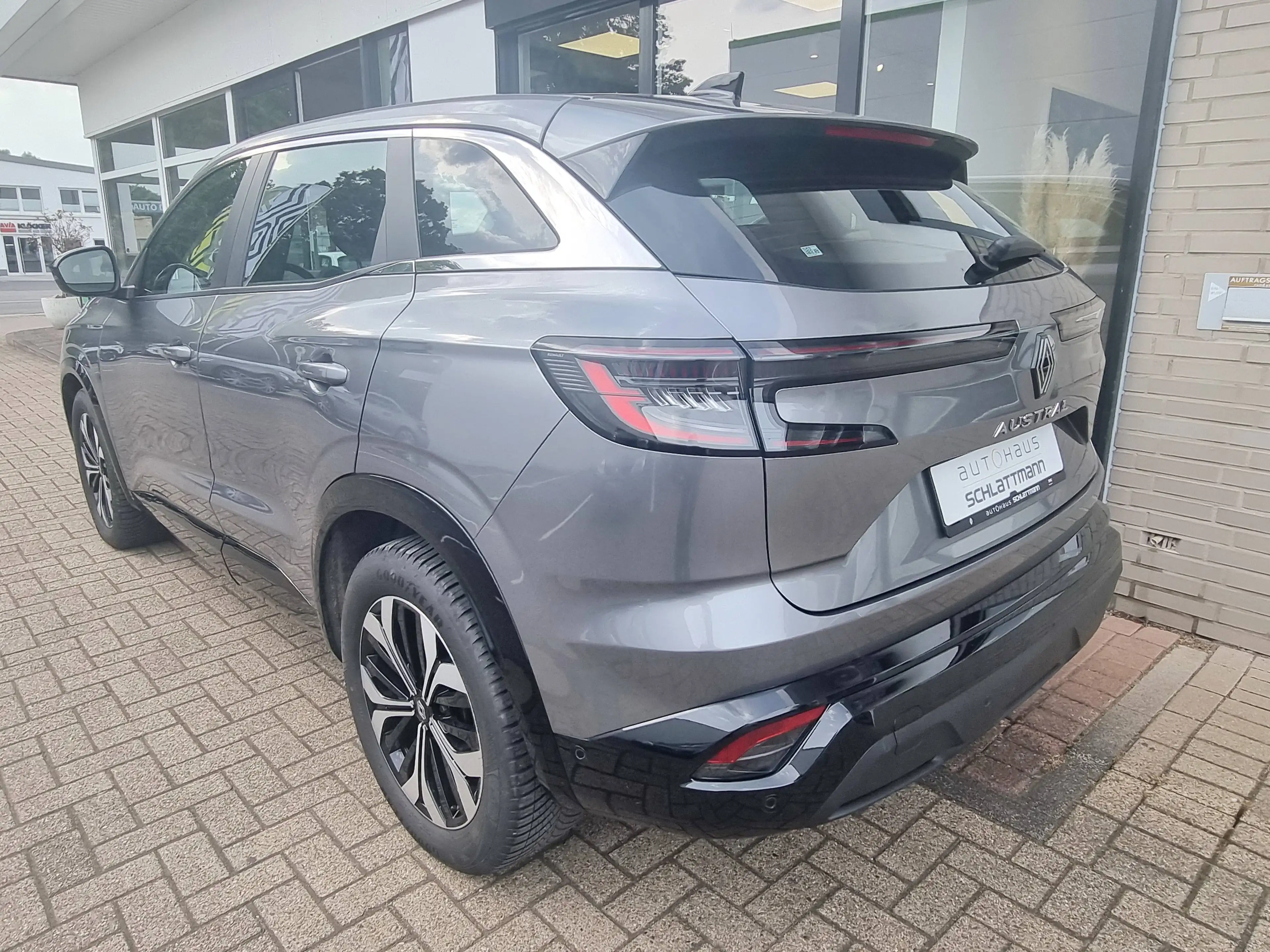 Renault Austral TCe 160 Mild-Hybrid Evolution mit Garantie — photo 3