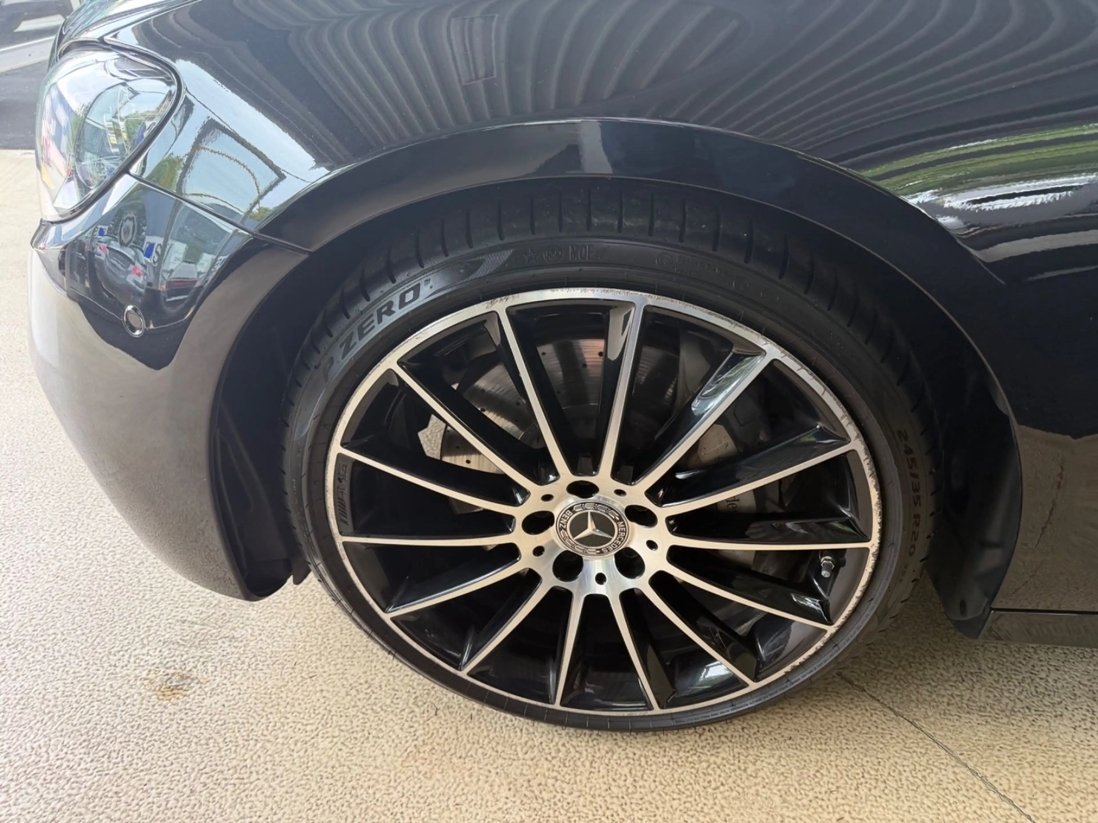 Mercedes-Benz E 400 4Matic*AMG-Line*Burmester — photo 13