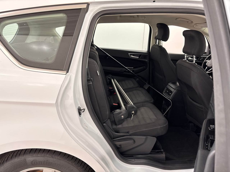 Ford S-Max 2.0 EcoBlue Titanium AHK SpoSi ACC BLIS — photo 11