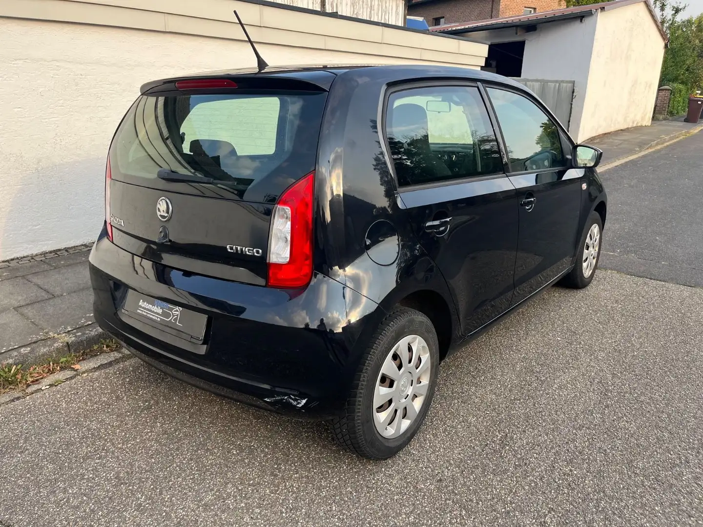 Skoda Citigo Ambition Klima 1Hd. Schwarz - 2